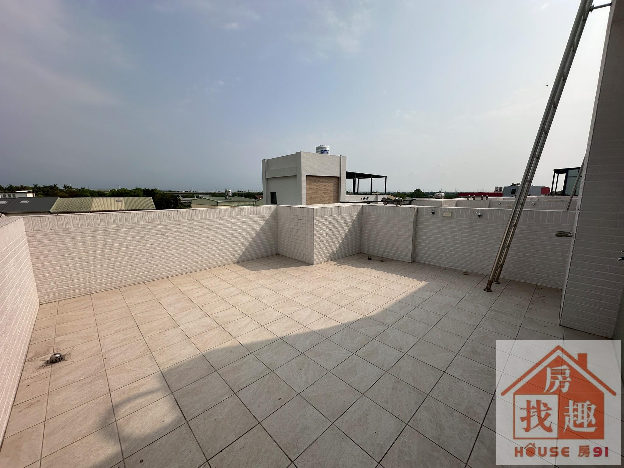 官田近省道雙車庫全新透天（B)