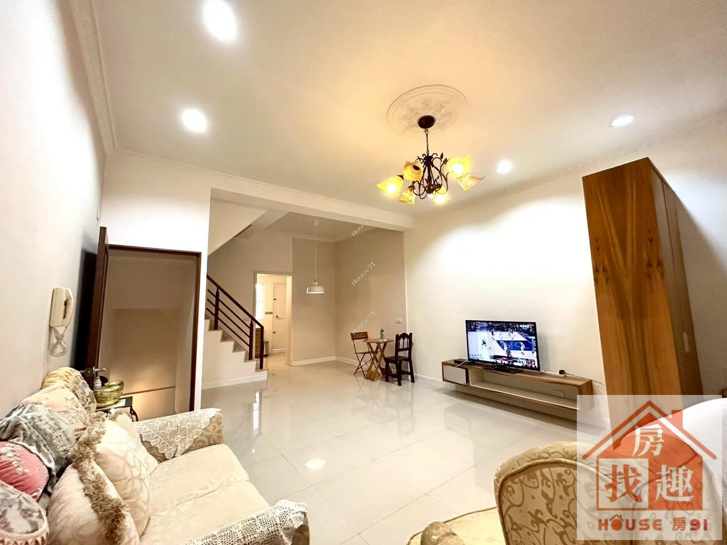 仁武★仁雄、八德商圈｜稀有高質感｜增建滿臨街車墅